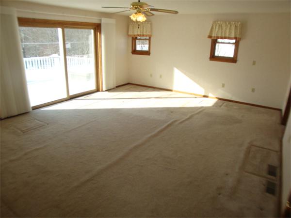 21 Spring Meadows South Hadley, MA 01075 - Photo 13 of 28 Gallery Image 13