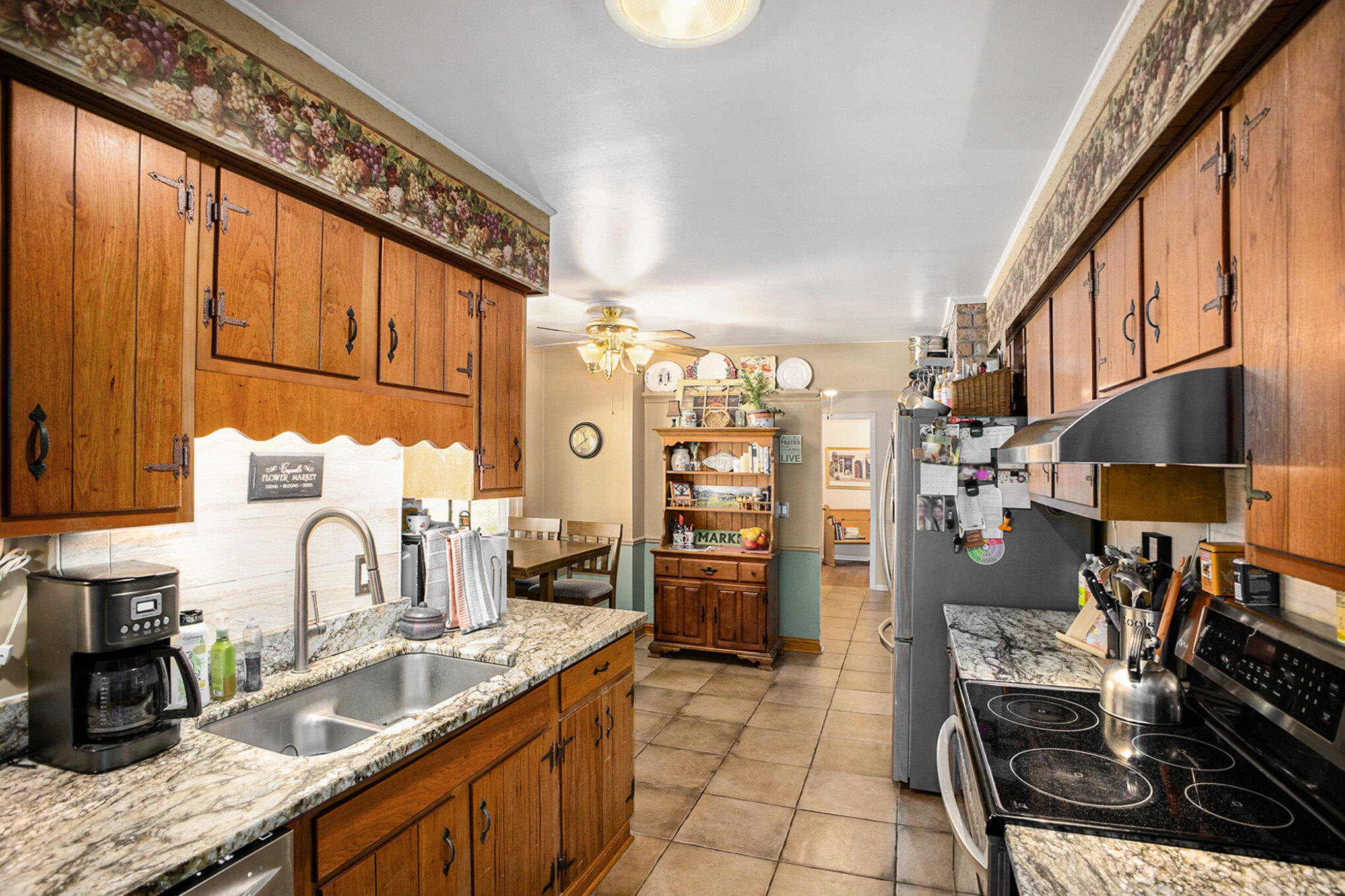 2283 Hulett Road Okemos, MI 48864 - Photo 11 of 27 2283 Hulett Rd