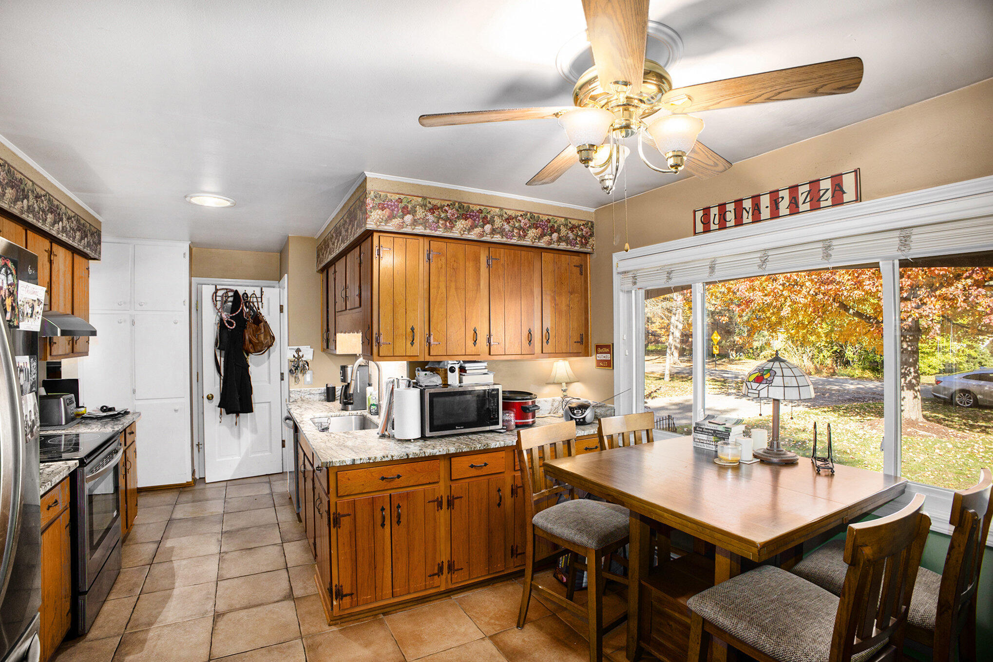 2283 Hulett Road Okemos, MI 48864 - Photo 8 of 27 2283 Hulett Rd