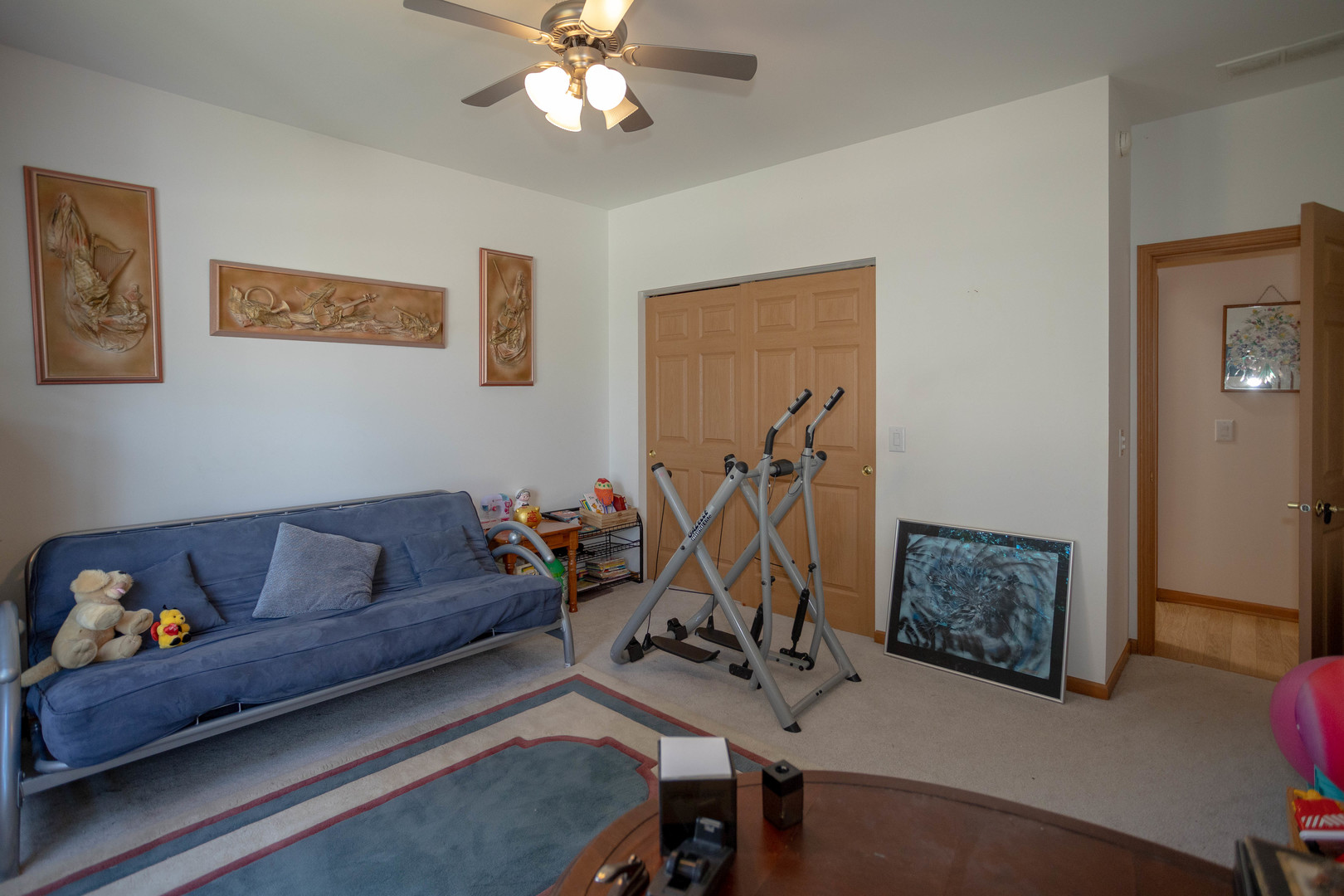 212 Rodeo Drive, Unit 2179 Grayslake, IL 60030 - Photo 25 of 31 a living room with furniture and a couch