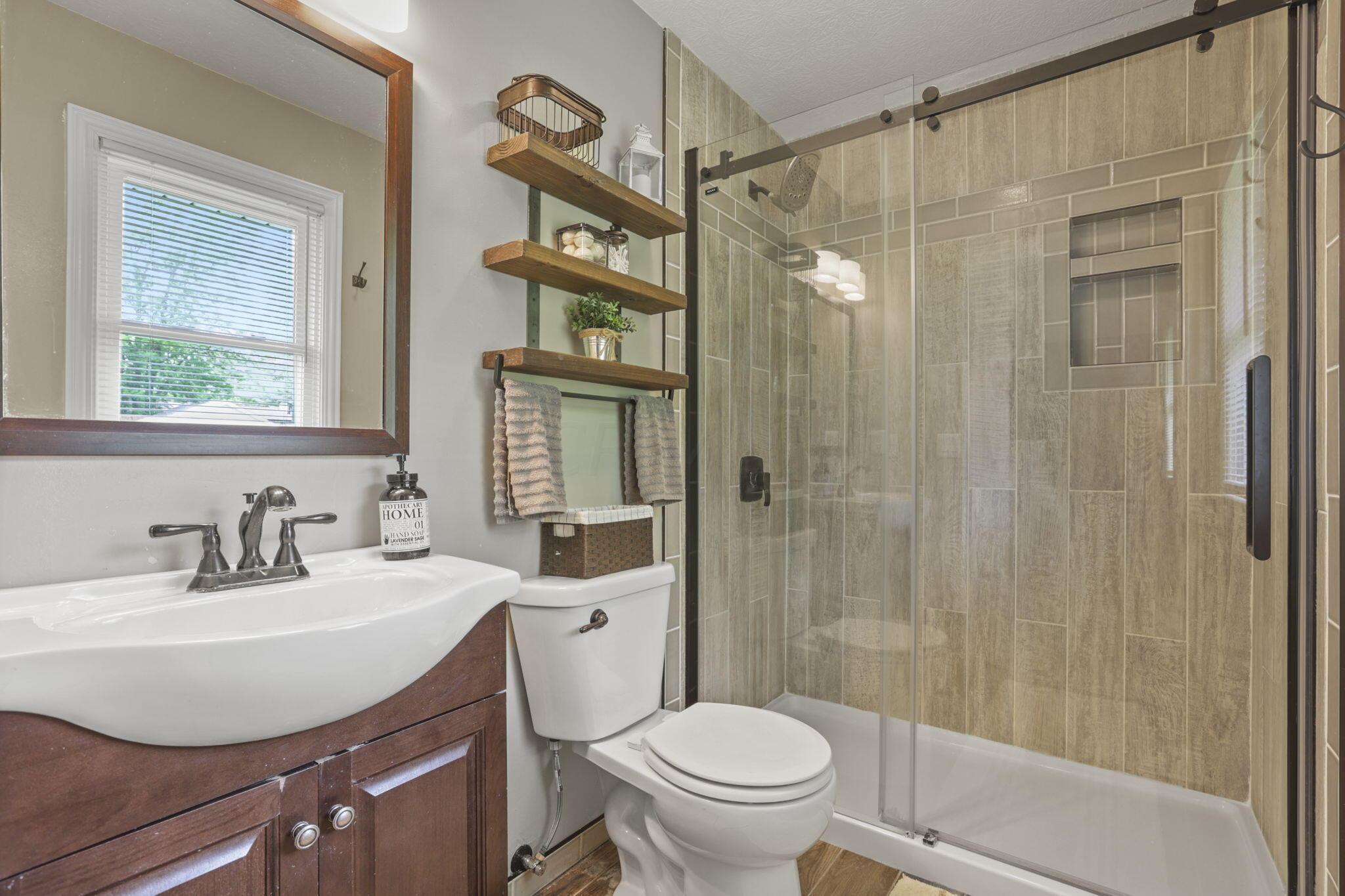 4017 Dixon Road Southwest Pataskala, OH 43062 - Photo 23 of 46 Enjoy the comforts of this updated ensuite bath