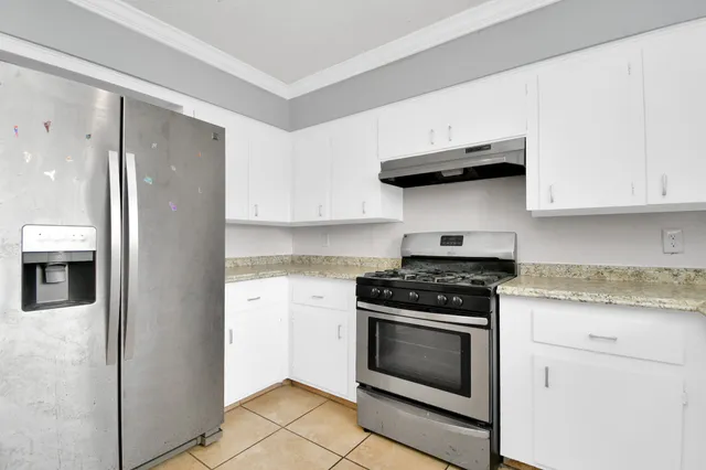 $1,700 | 6814 Della Street, Houston, TX 77093