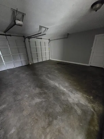 $1,700 | 6814 Della Street, Houston, TX 77093