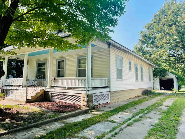 $58,000 | 204 Miller Street, Marion, KS 66861