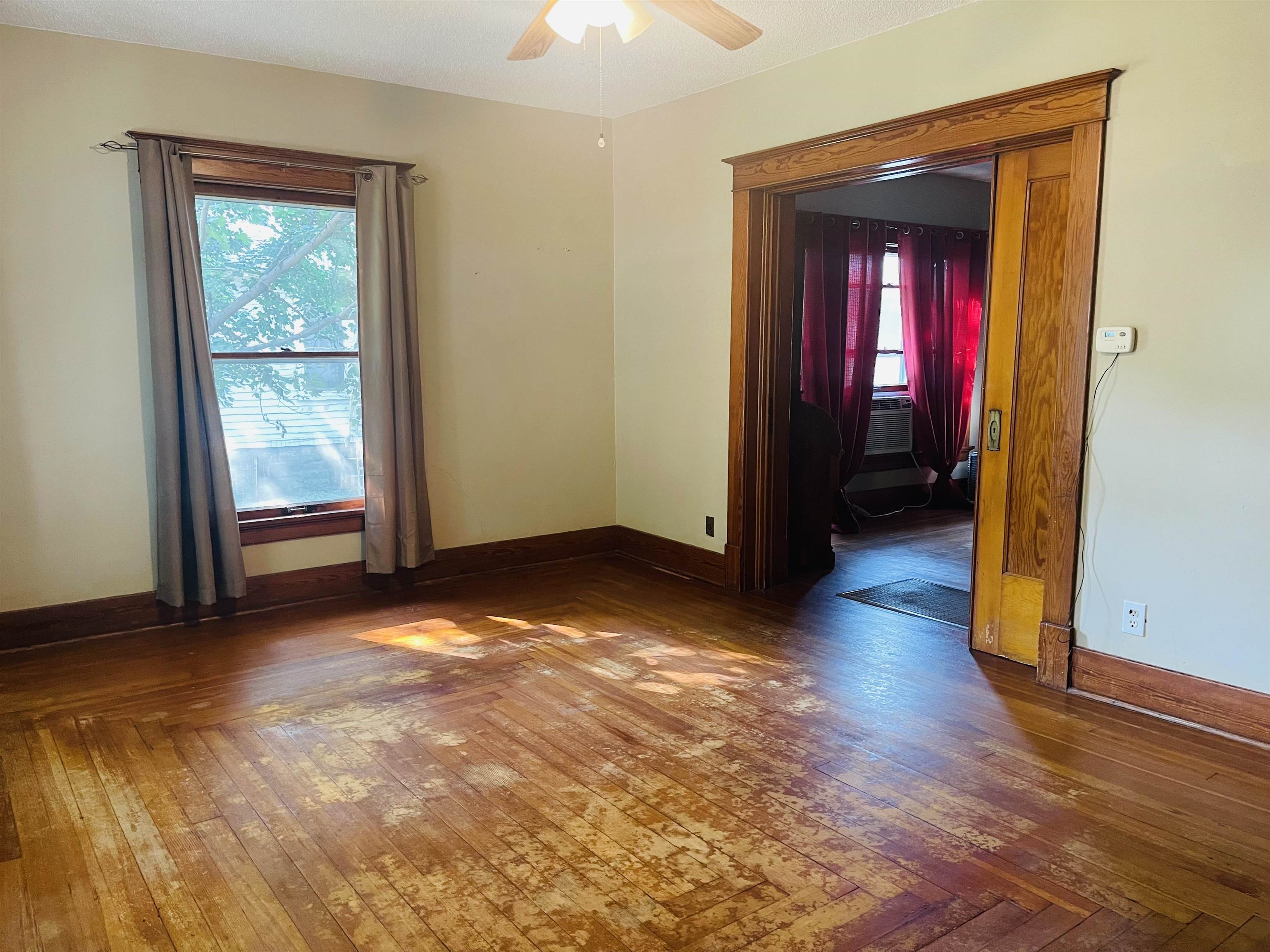 204 Miller Street Marion, KS 66861 - Photo 7 of 27