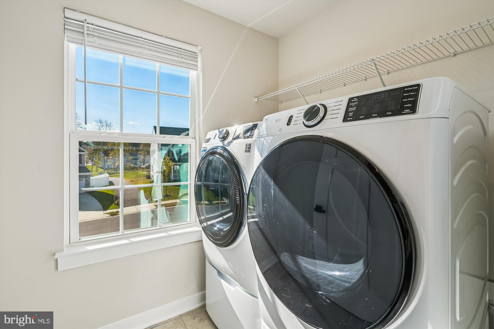 105 Driscoll Lane Stafford, VA 22554 - Photo 40 of 69 a utility room with dryer and washer