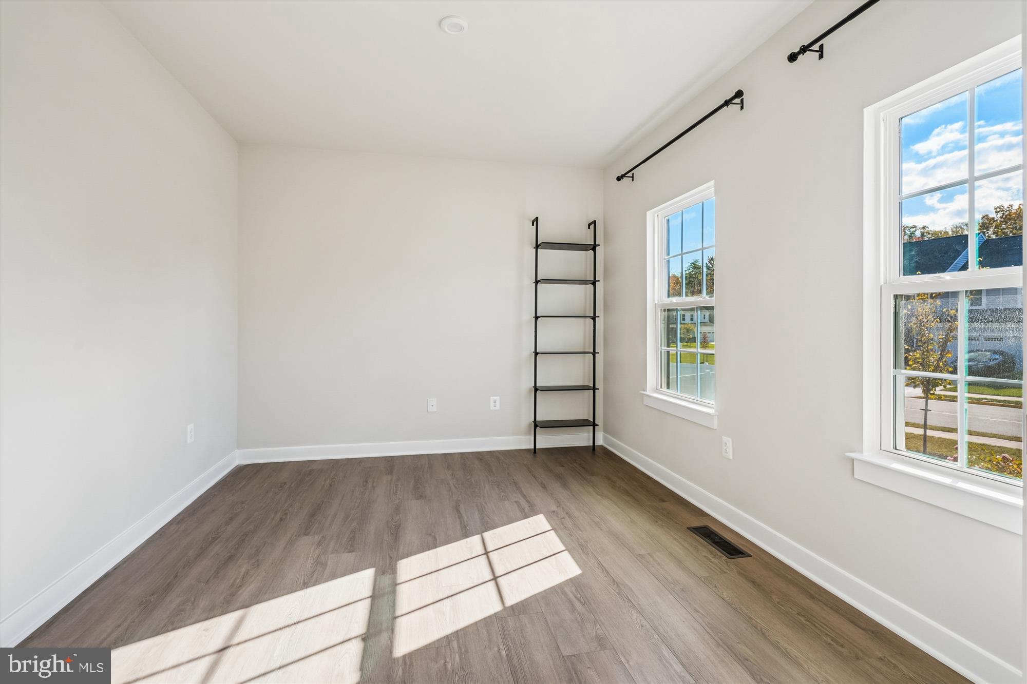 105 Driscoll Lane Stafford, VA 22554 - Photo 6 of 69 an empty room with windows