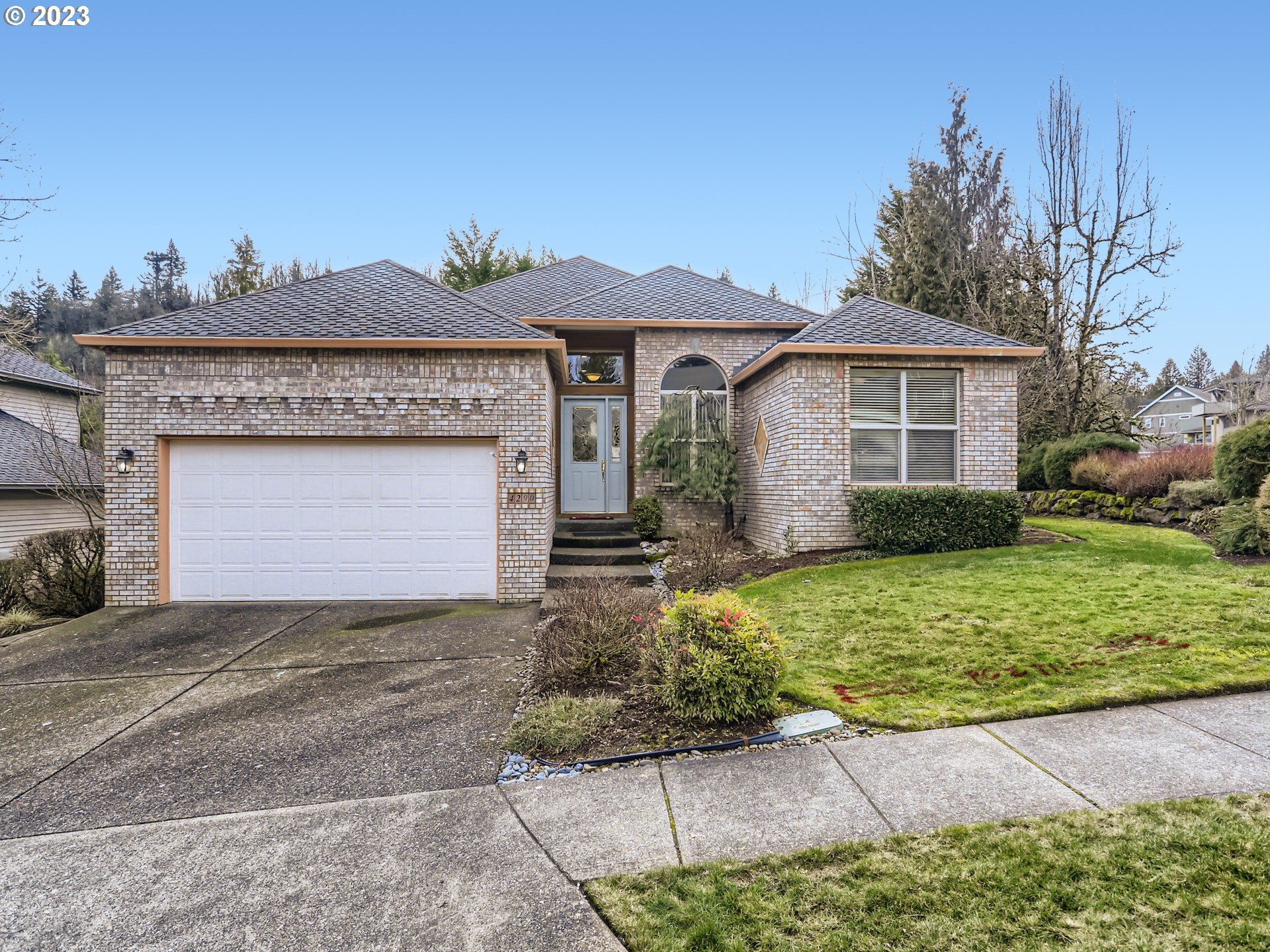 4290 Southeast Augusta Loop Gresham, OR 97080 - Photo 1 of 24 Gallery Image 1