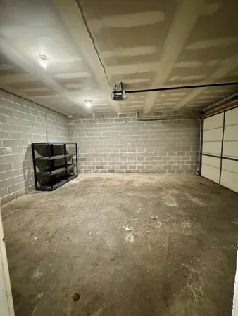 $1,850 | 235 North Sacramento Street, Unit C, Sycamore, IL 60178