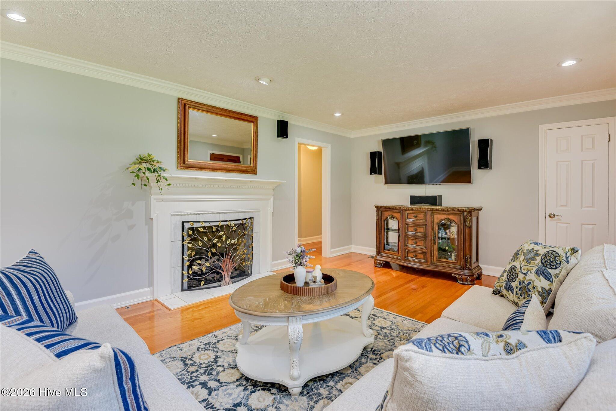 846 Boardman Road Aiken, SC 29803 - Photo 8 of 40 Gas fireplace