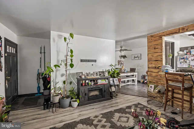 a living room filled with furniture
