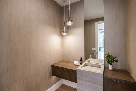 $6,995,000 | 512 Edge Of Woods Road, Water Mill, NY 11976