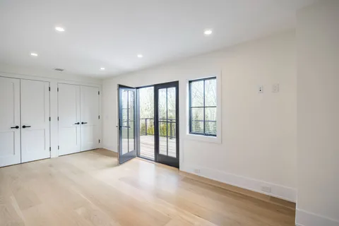 $6,995,000 | 512 Edge Of Woods Road, Water Mill, NY 11976