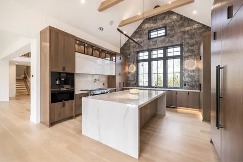 $6,995,000 | 512 Edge Of Woods Road, Water Mill, NY 11976