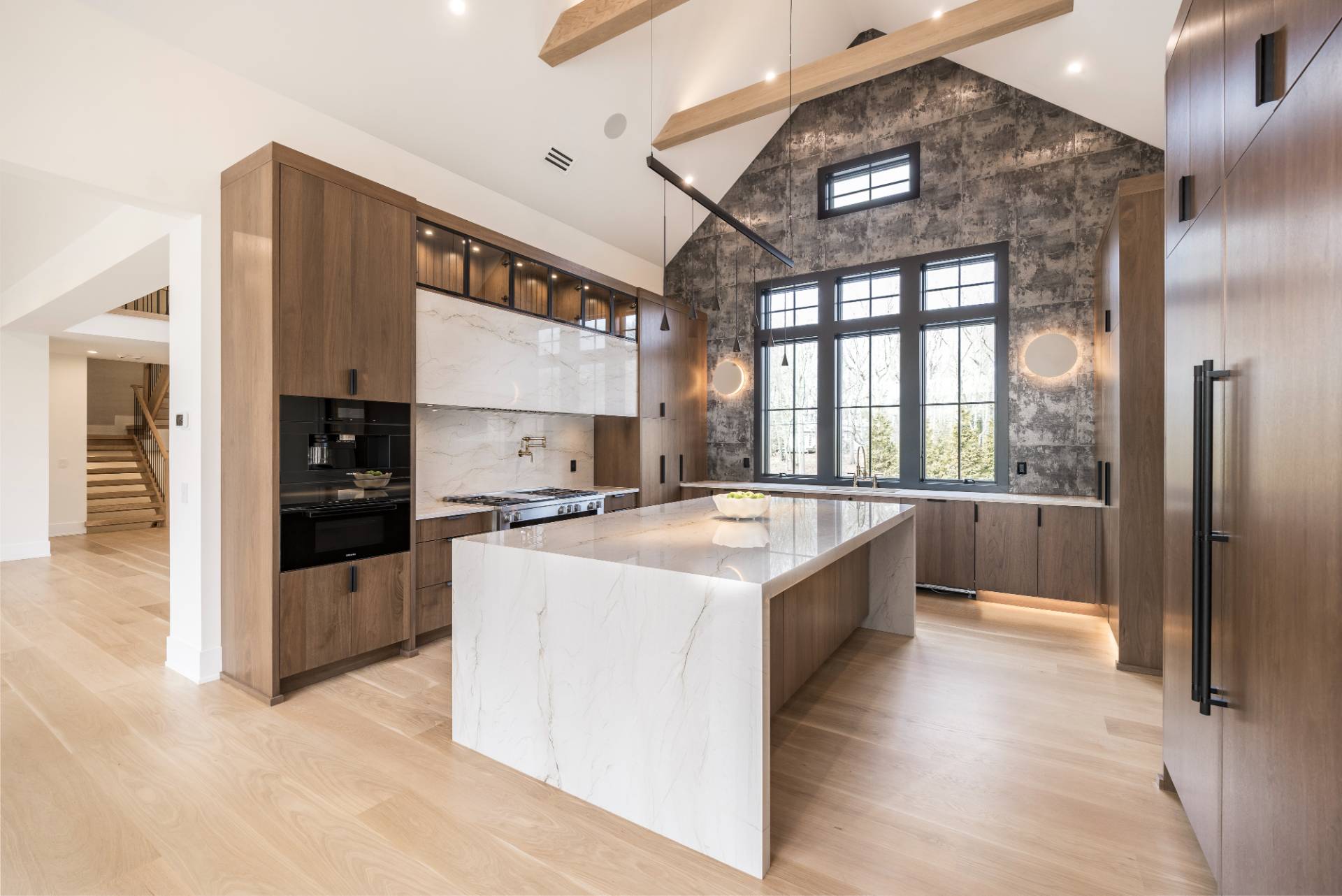 512 Edge Of Woods Road Water Mill, NY 11976 - Photo 5 of 31