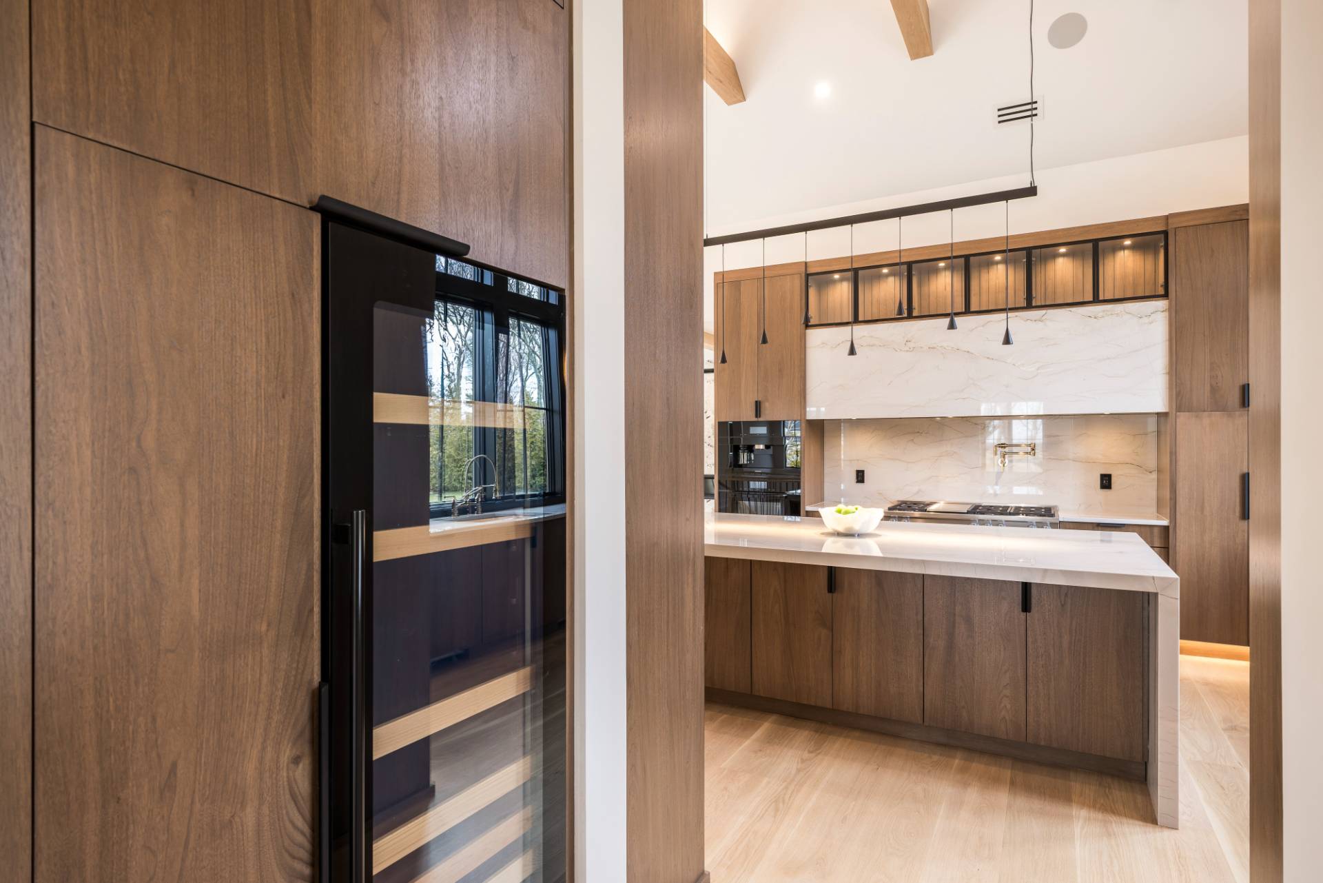 512 Edge Of Woods Road Water Mill, NY 11976 - Photo 7 of 31