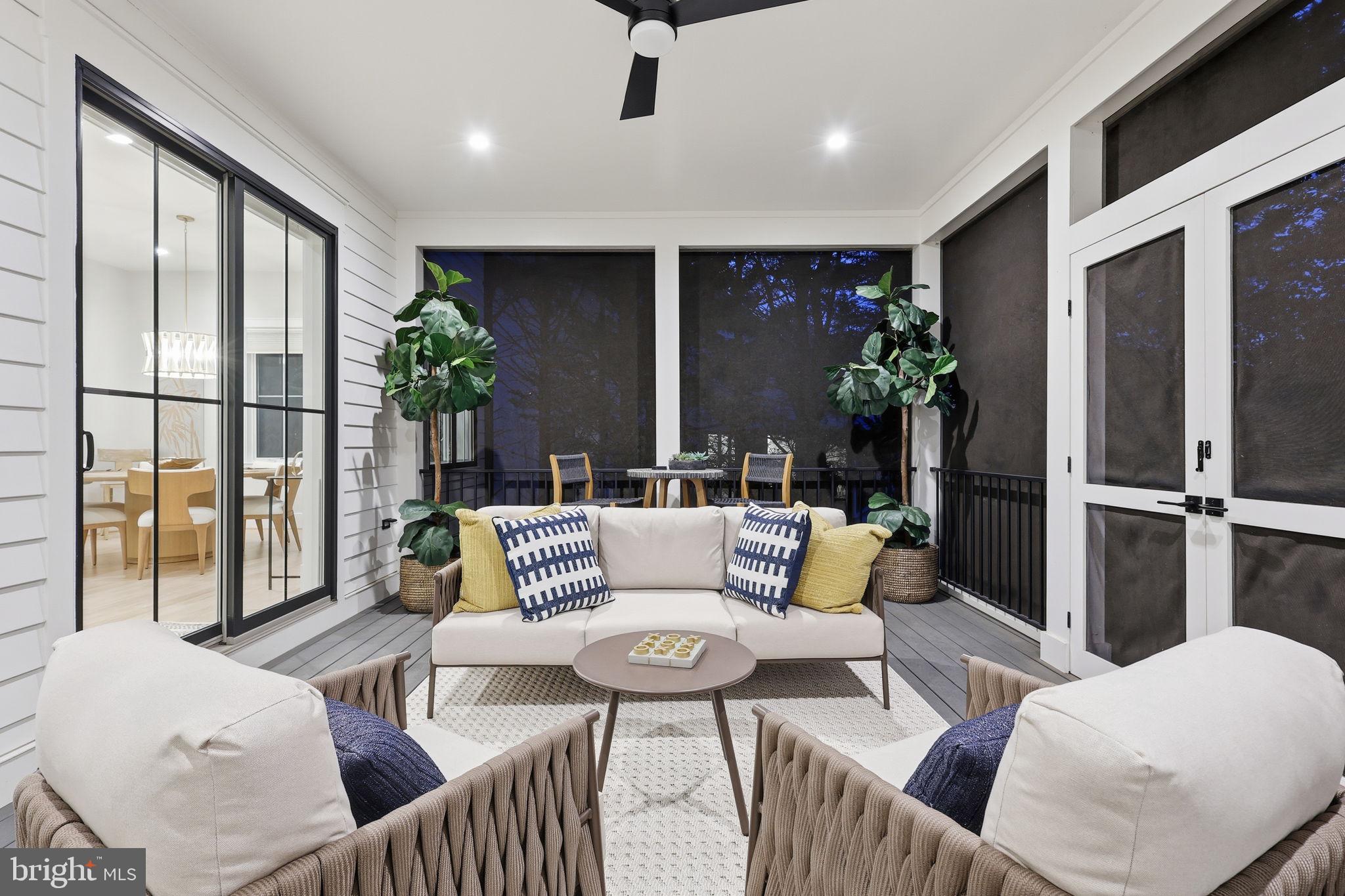 7000 Hector Road McLean, VA 22101 - Photo 4 of 50 a living room with furniture and a potted plant