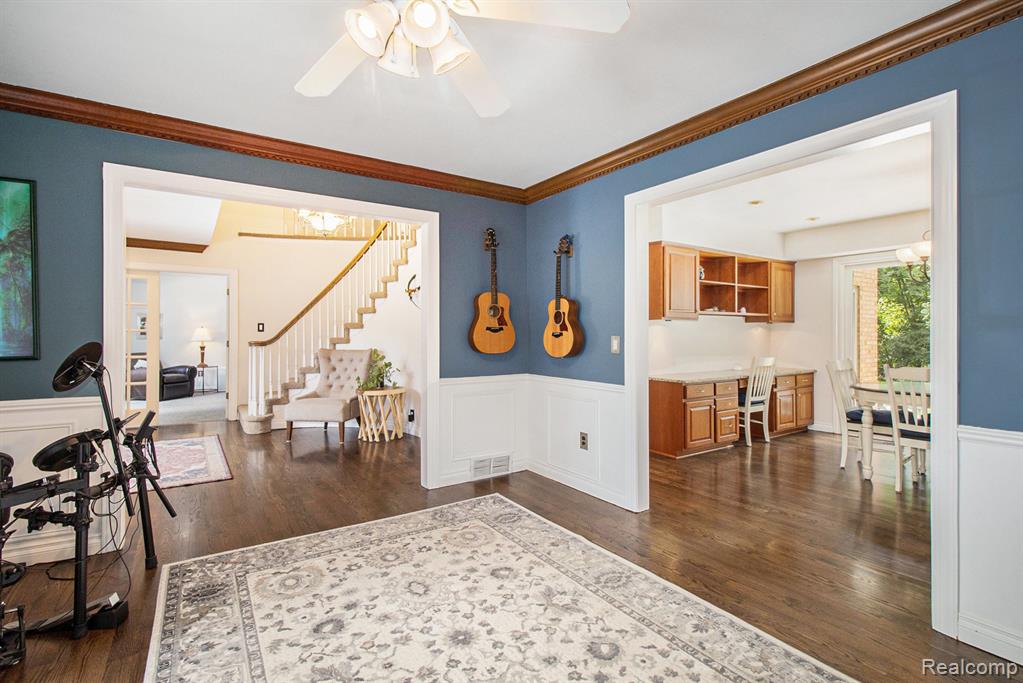 1684 North Kilburn Road Rochester Hills, MI 48306 - Photo 5 of 27