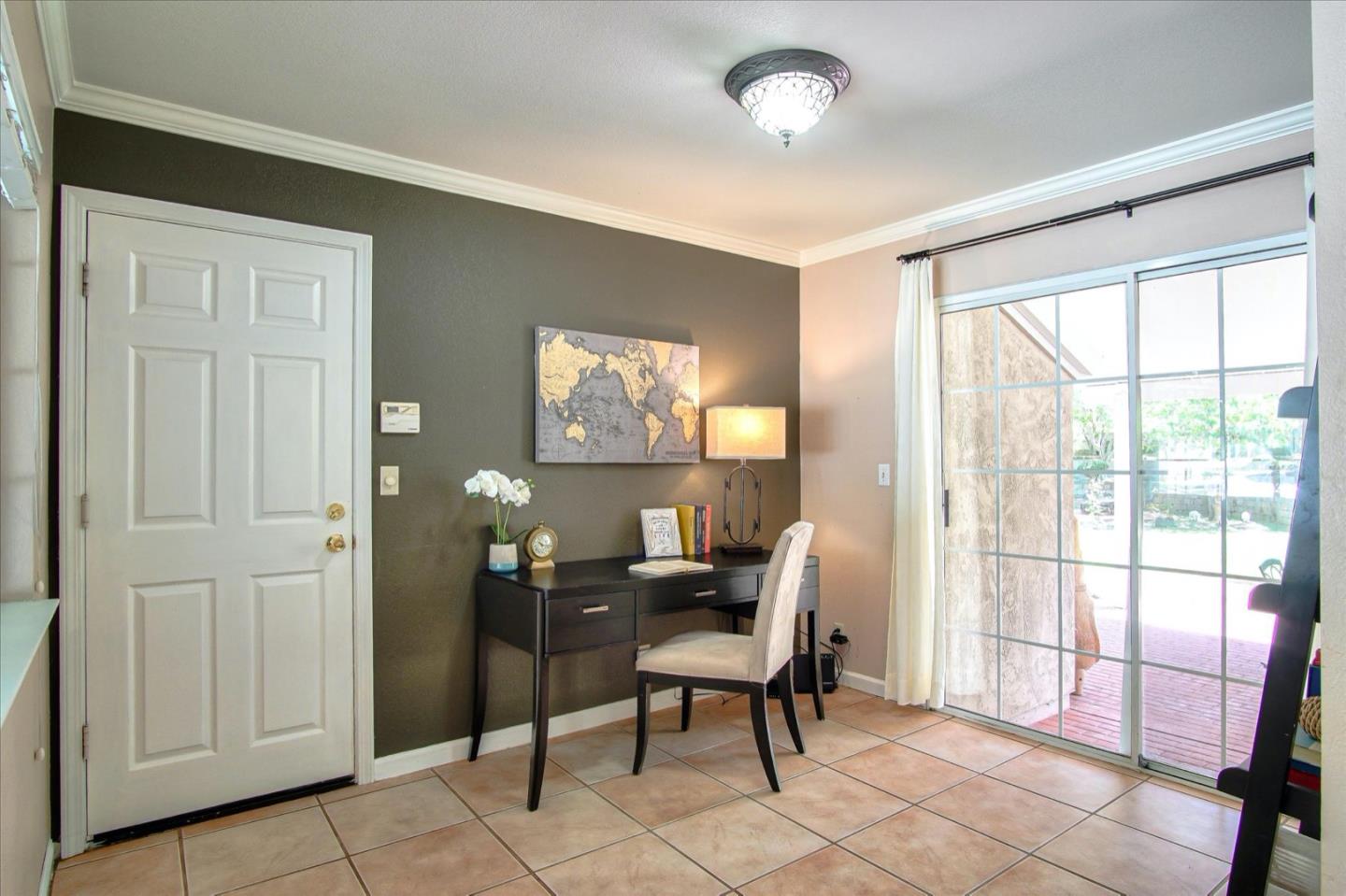 9095 Ridgeway Drive Gilroy, CA 95020 - Photo 19 of 38 Gallery Image 19