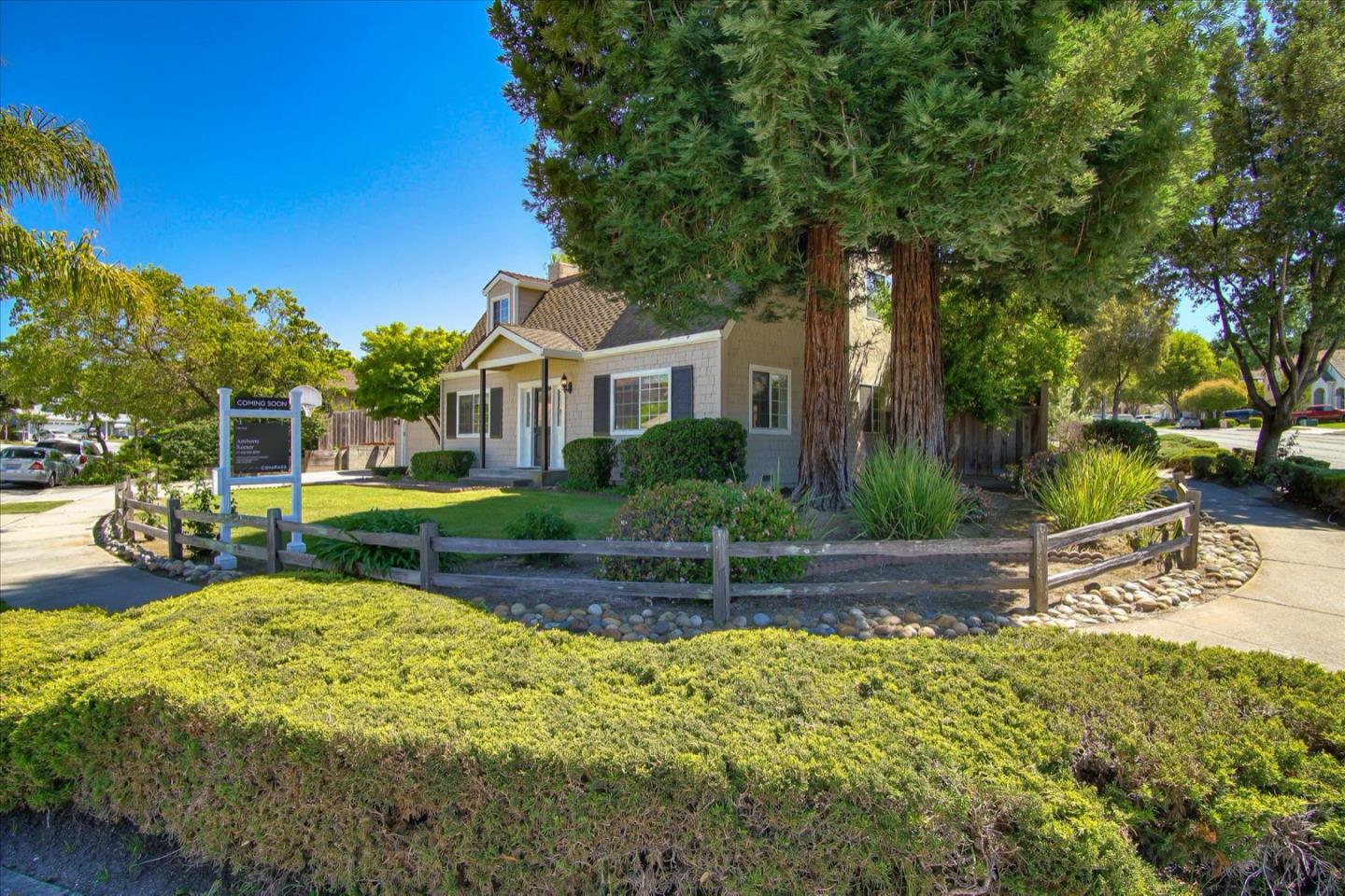 9095 Ridgeway Drive Gilroy, CA 95020 - Photo 2 of 38 Gallery Image 2