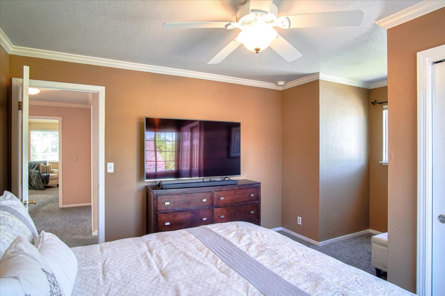 9095 Ridgeway Drive Gilroy, CA 95020 - Photo 23 of 38 Gallery Image 23