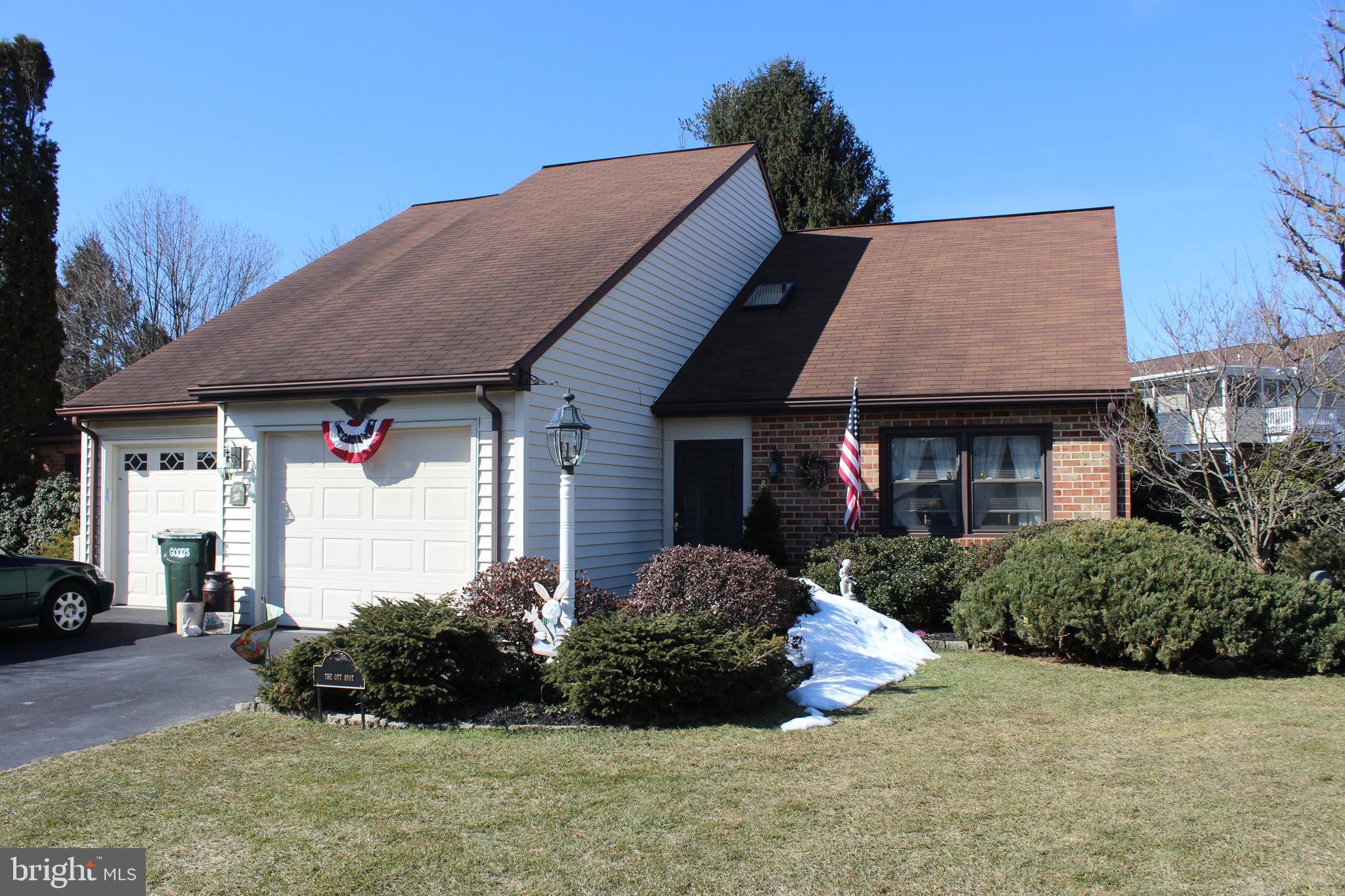 8 Branstock Court Lititz, PA 17543 - Photo 1 of 30 8 Branstock Court