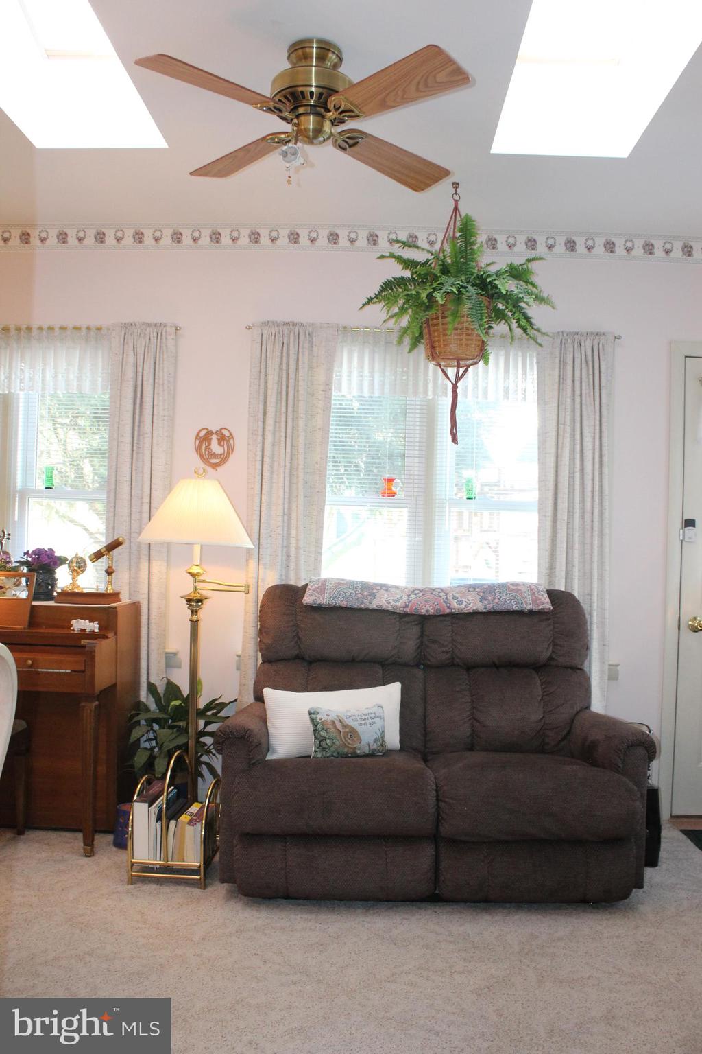 8 Branstock Court Lititz, PA 17543 - Photo 16 of 30 Sunroom