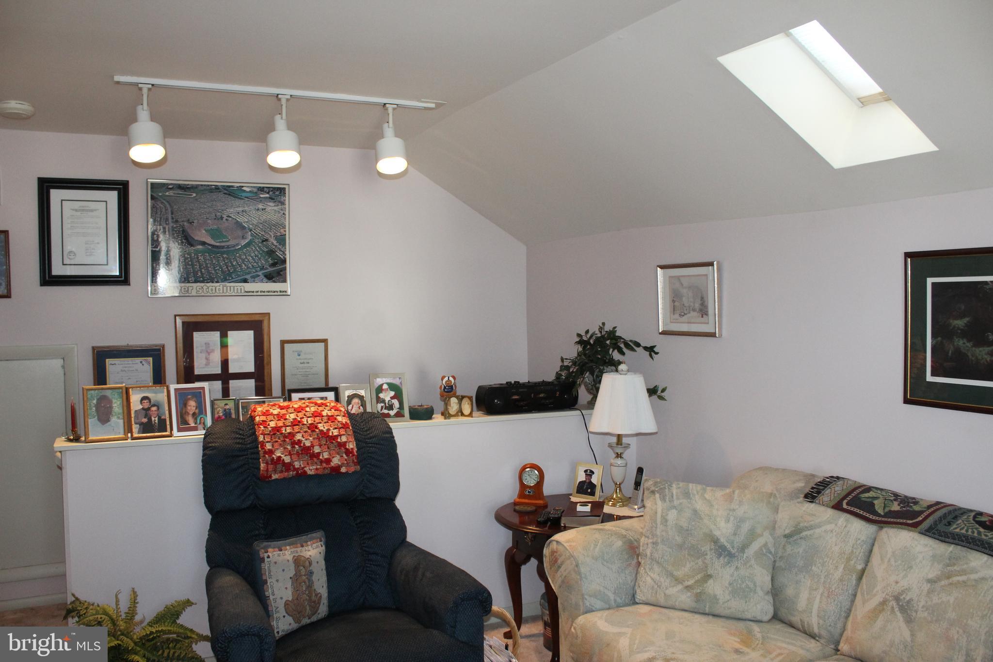8 Branstock Court Lititz, PA 17543 - Photo 23 of 30 Loft