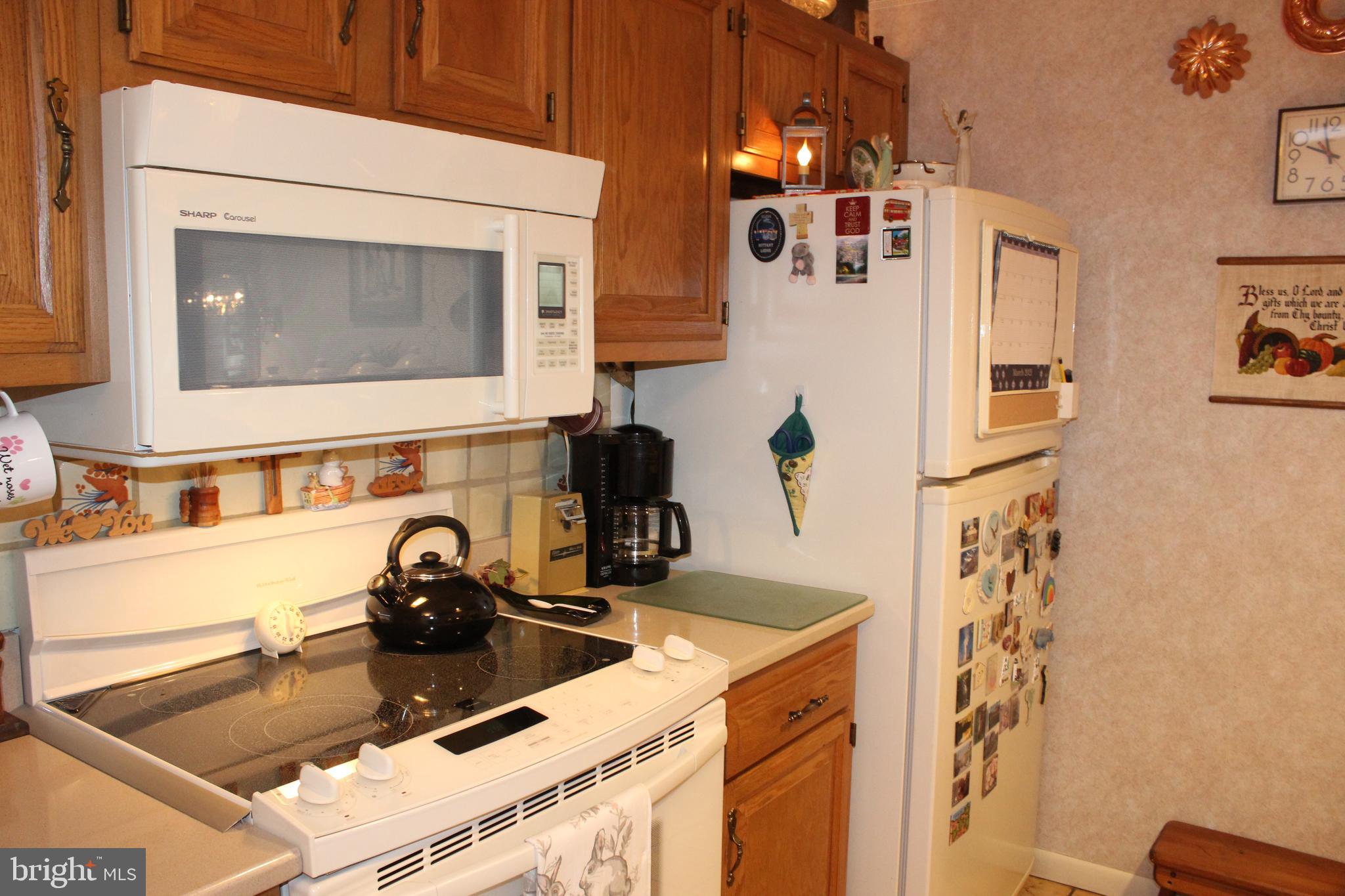 8 Branstock Court Lititz, PA 17543 - Photo 8 of 30 Kitchen