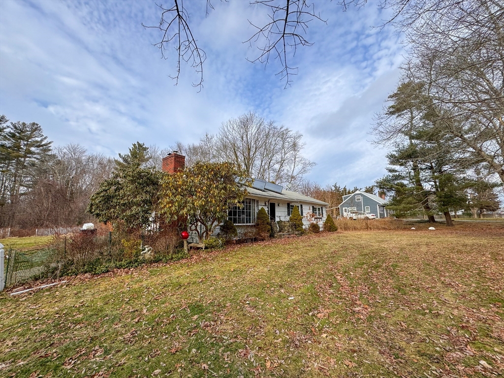 263 Cross Road North Dartmouth, MA 02747 - Photo 16 of 16 Gallery Image 16