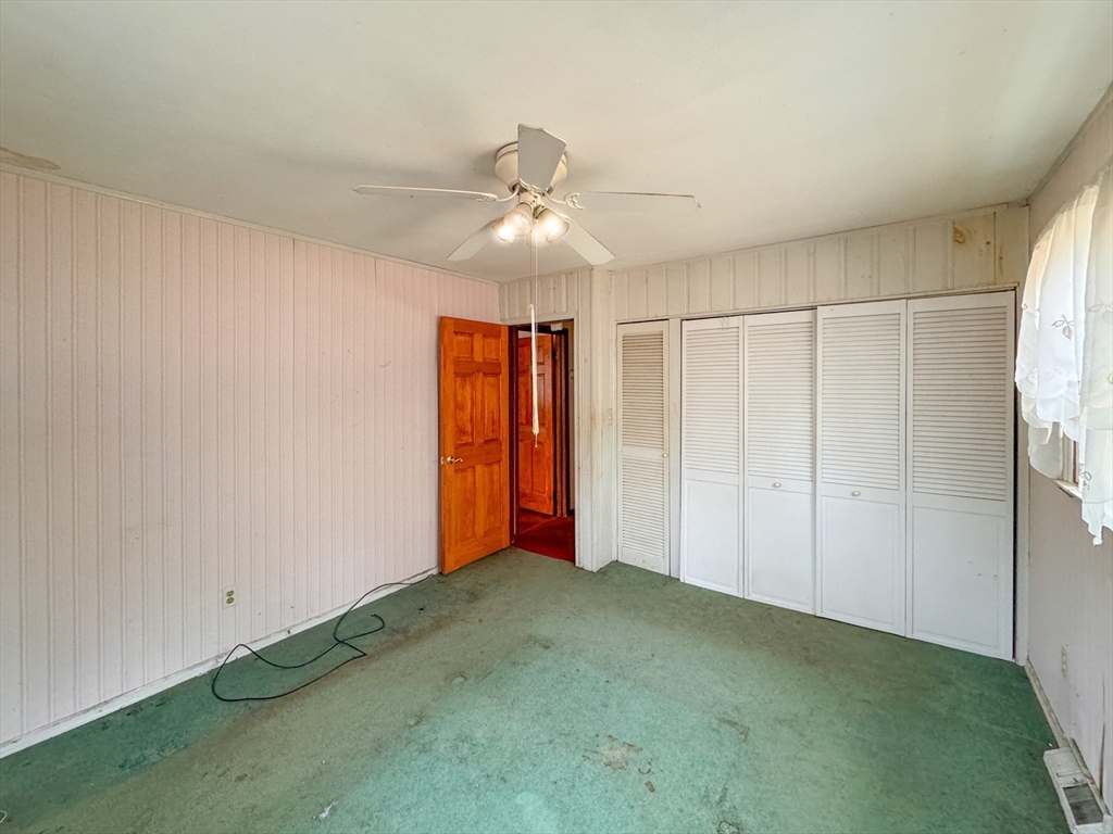 263 Cross Road North Dartmouth, MA 02747 - Photo 9 of 16 Gallery Image 9
