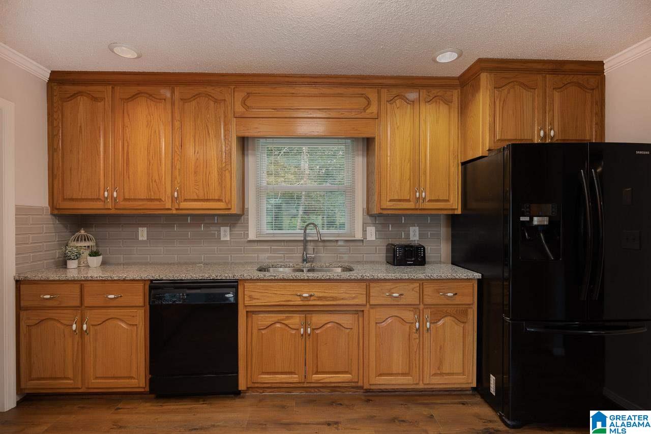7516 15th Street Road Bessemer, AL 35023 - Photo 13 of 36