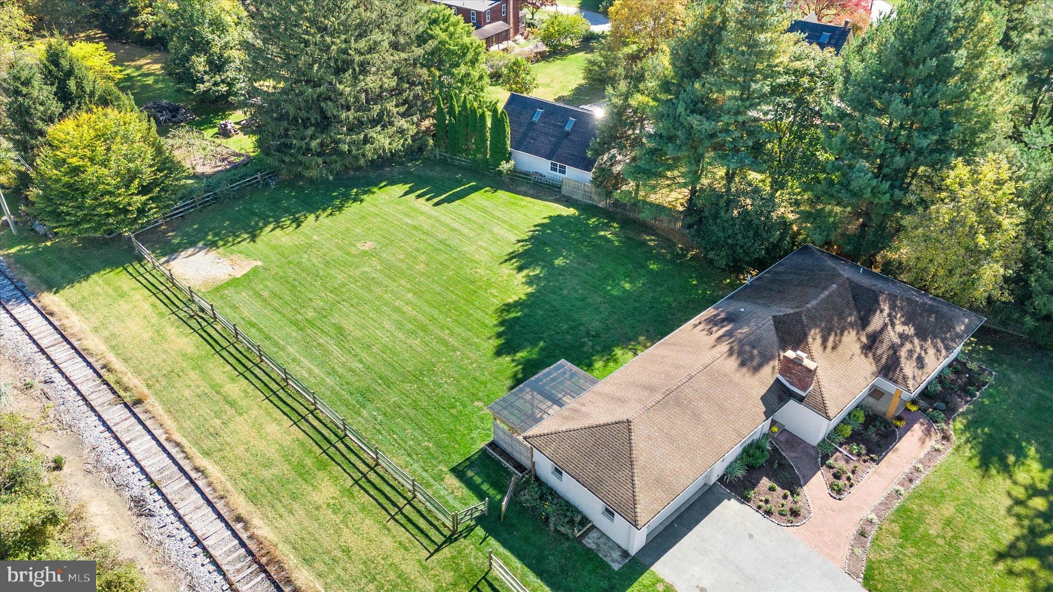 108 Evanson Road Hockessin, DE 19707 - Photo 45 of 49 an aerial view of a house
