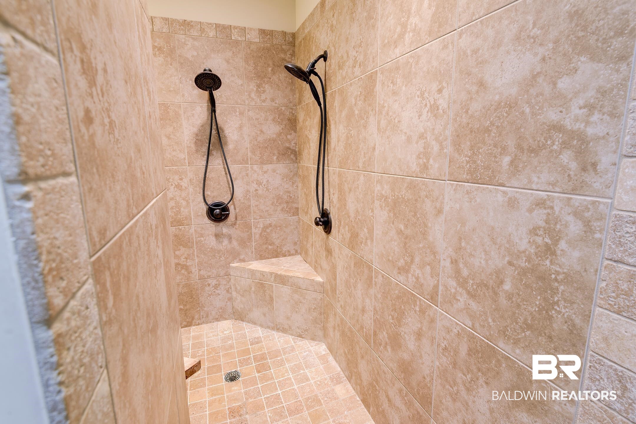 32096 Weatherly Cove Daphne, AL 36527 - Photo 38 of 46 His/her showerheads