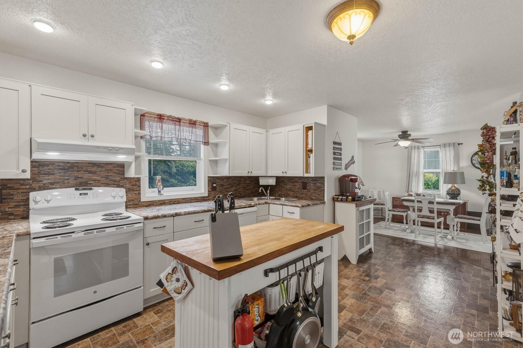 1656 Bishop Road Chehalis, WA 98532 - Photo 11 of 31 Gallery Image 11