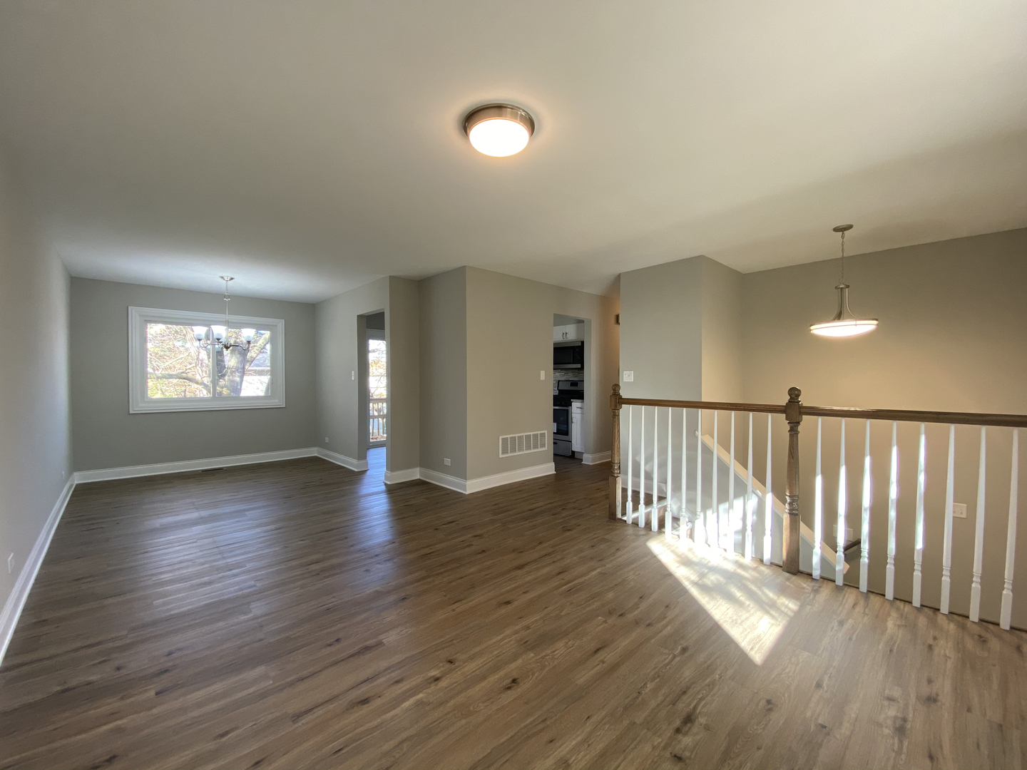 364 Gehrig Circle Bolingbrook, IL 60440 - Photo 2 of 24