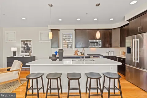 $1,195,000 | 3012 District Avenue, Fairfax, VA 22031