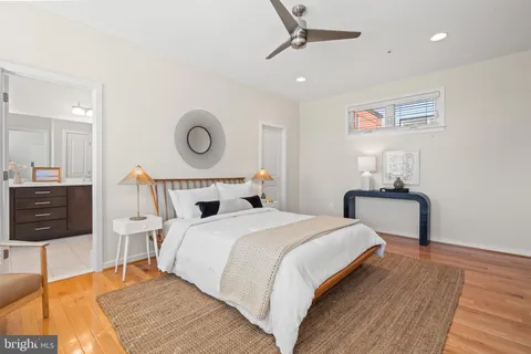$1,195,000 | 3012 District Avenue, Fairfax, VA 22031