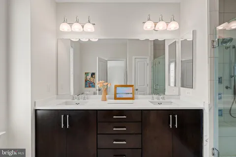 $1,195,000 | 3012 District Avenue, Fairfax, VA 22031