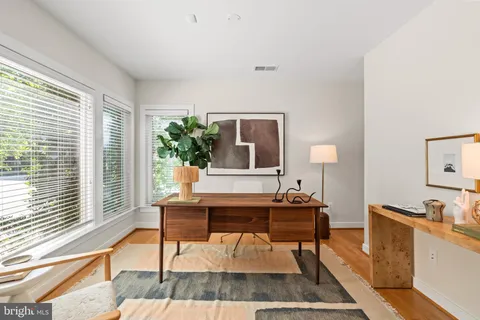 $1,195,000 | 3012 District Avenue, Fairfax, VA 22031