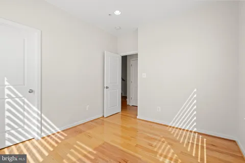 $1,195,000 | 3012 District Avenue, Fairfax, VA 22031