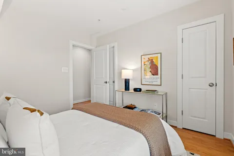$1,195,000 | 3012 District Avenue, Fairfax, VA 22031
