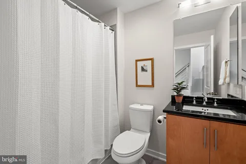 $1,195,000 | 3012 District Avenue, Fairfax, VA 22031