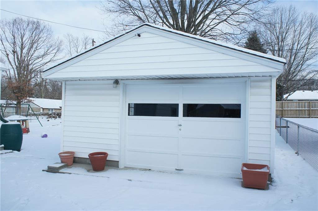 1478 Fry Road Greenwood, IN 46142 - Photo 14 of 16 Gallery Image 14