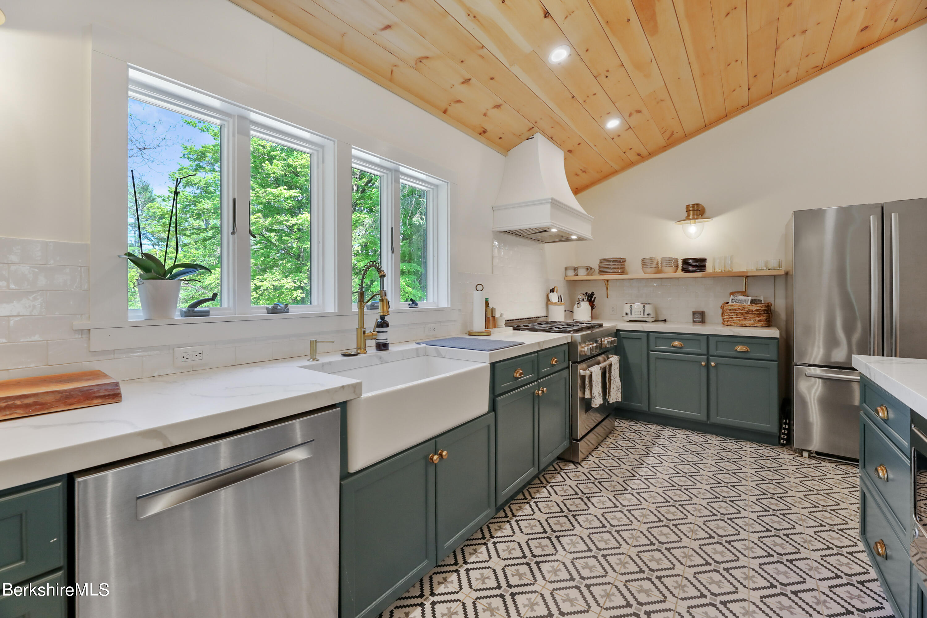 17 Sheffield Road Egremont, MA 01230 - Photo 7 of 45 65 Kitchen - Copy