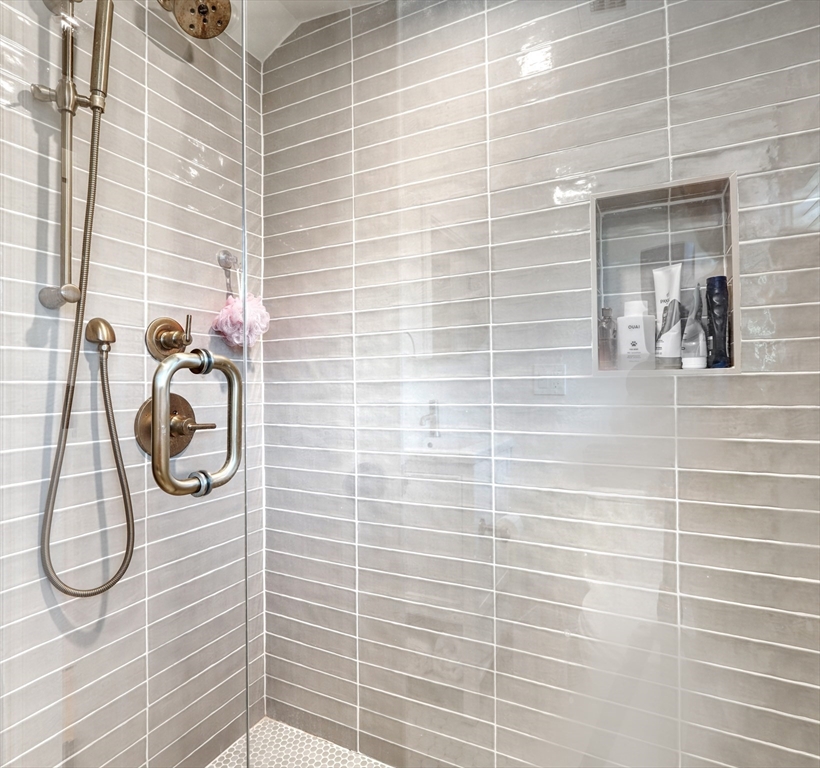 5 Rice Street, Unit 3 Boston, MA 02122 - Photo 17 of 29 Gallery Image 17