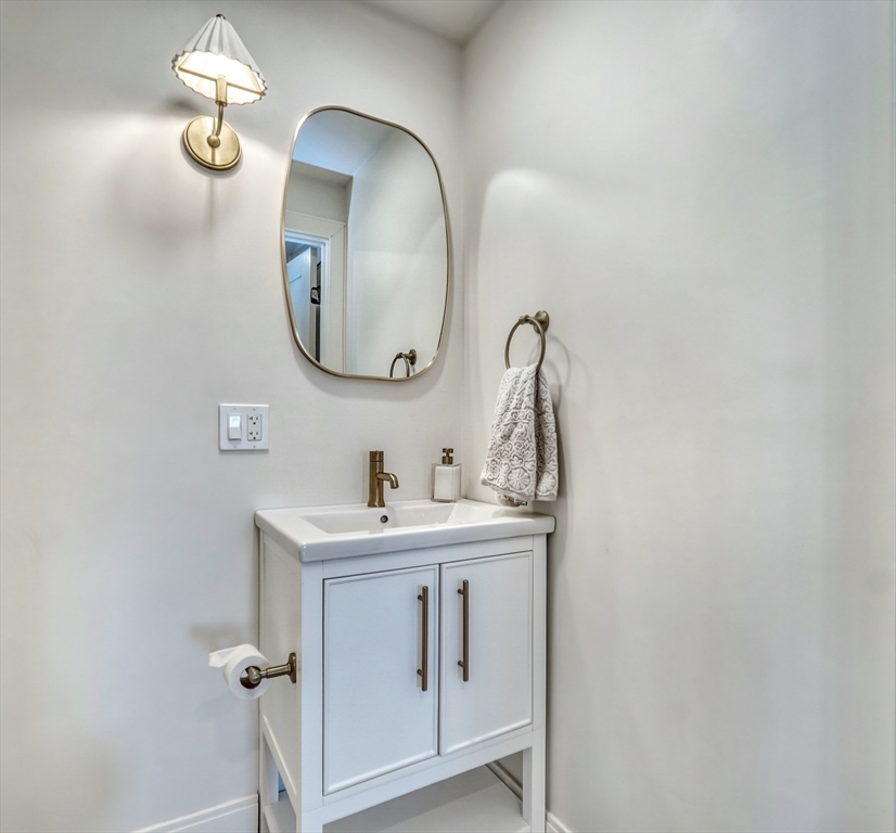 5 Rice Street, Unit 3 Boston, MA 02122 - Photo 21 of 29 Gallery Image 21