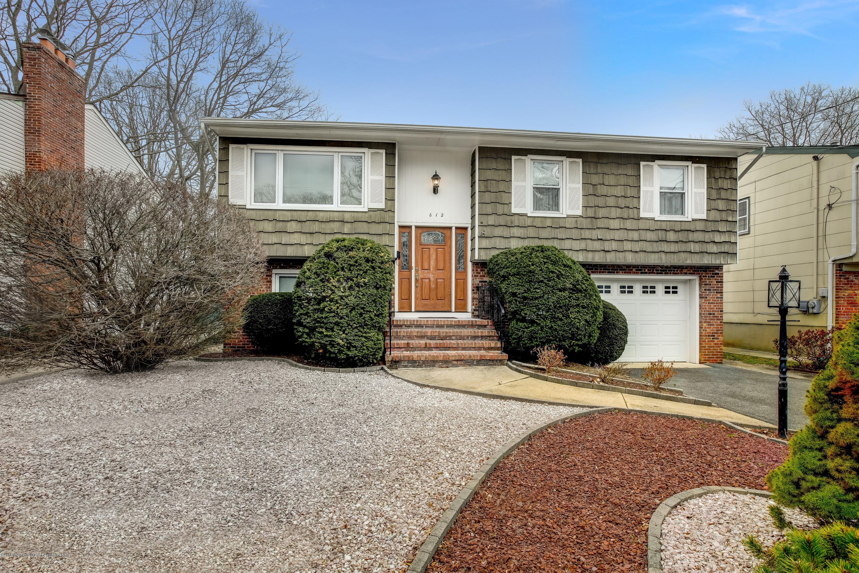 612 Butler Avenue Point Pleasant, NJ 08742 - Photo 3 of 28 003_Front