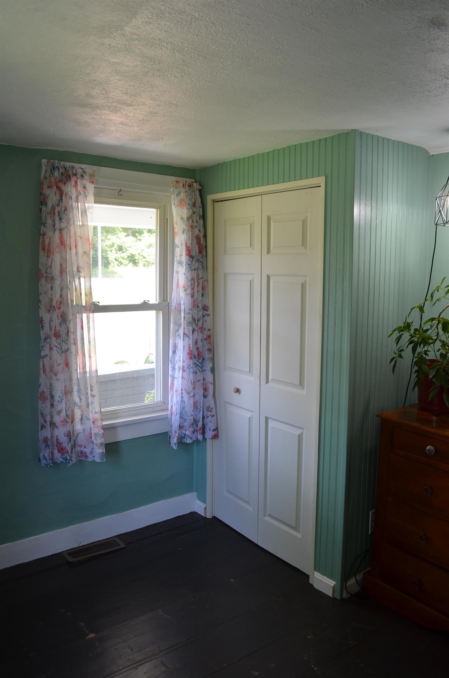 8340 Lee Highway Raphine, VA 24472 - Photo 19 of 44 Gallery Image 19