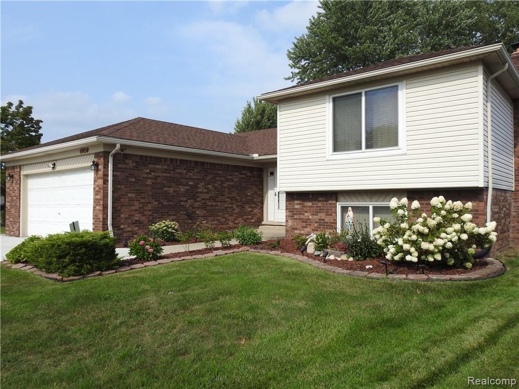 47450 Juniper Road Macomb, MI 48044 - Photo 2 of 23